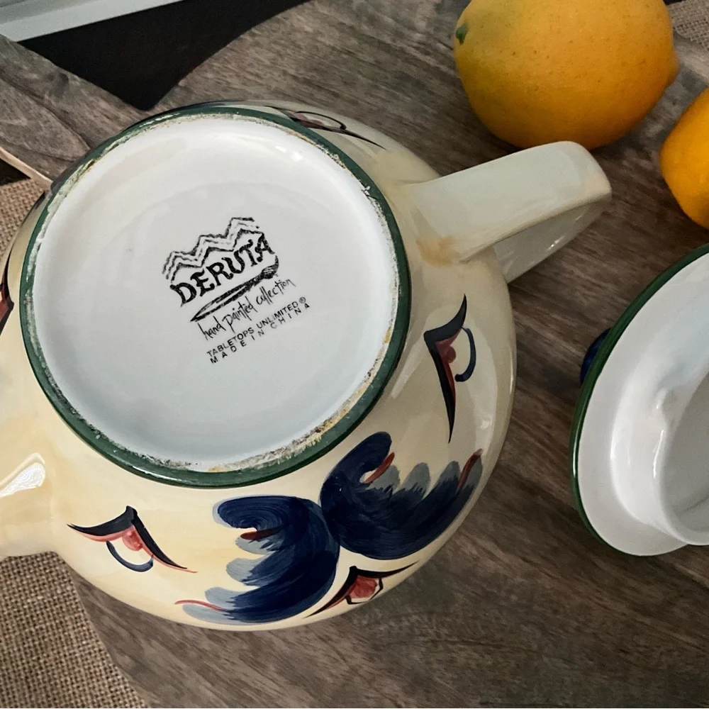 Vintage teapot Deruta Hand Painted TeaPot